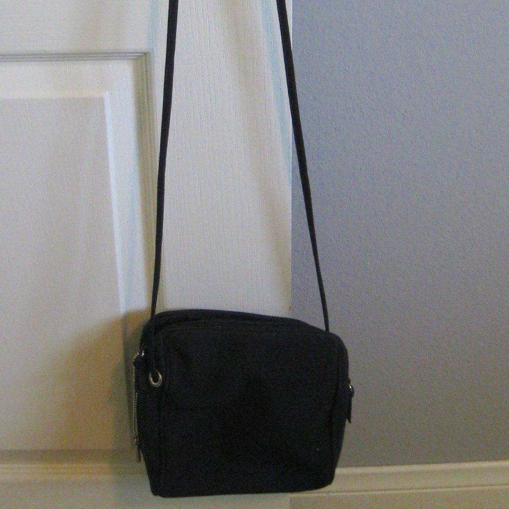 Amanda Smith Crossbody Handbag
